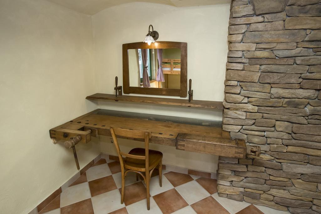 Cottage Suha ボーヒニ エクステリア 写真